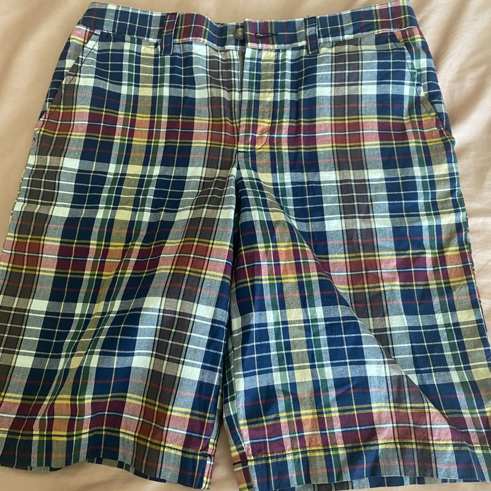Boys size 14 RL polo short.